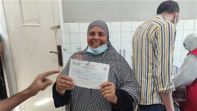 إقبال كبير على مراكز لقاح كورونا بالمنوفية مع اقتراب الموجة الرابعة | فيديو 