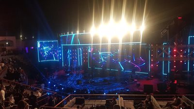 الاستعدادات الأخيرة من حفل محمد منير بحضور الجمهور