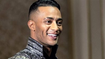 محمد رمضان: بمثل الشباب في رحلة كفاحي ولما بيسمعوني بينسوا همومهم