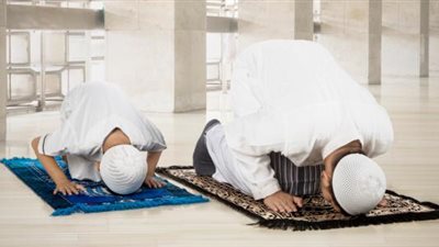 مواقيت الصلاة اليوم الجمعة الموافق 27/8/2021