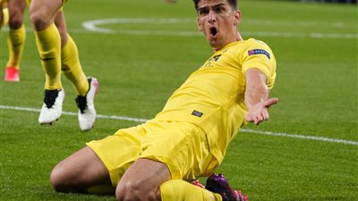 رسميًا.. جيرارد مورينو أفضل لاعب في الدوري الأوروبي