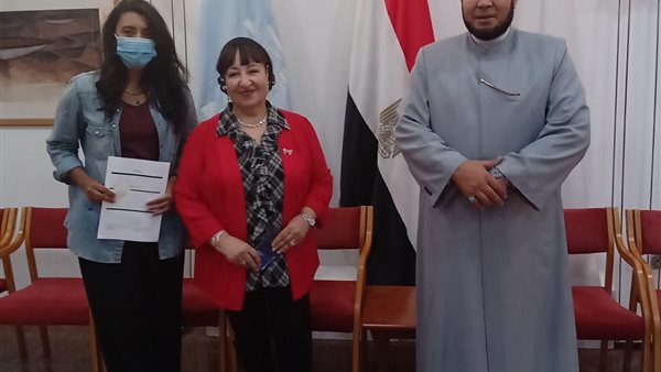 الكاتبة مريم توفيق