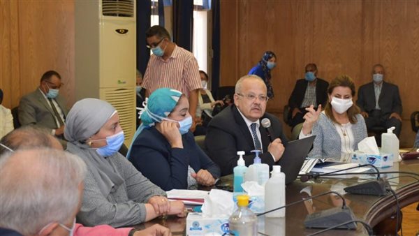 رئيس جامعة القاهرة