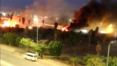 السيطرة على حريق بـ كمية كبيرة من المخلفات بالقطامية