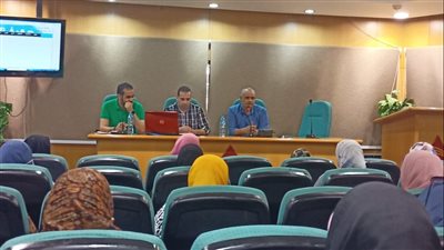 تدريب العاملين بالمراكز التكنولوجية على أحدث النظم لخدمة المواطنين بالبحيرة