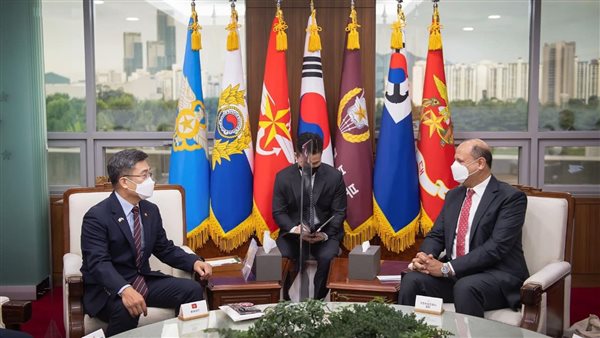  سفير مصر مع وزير