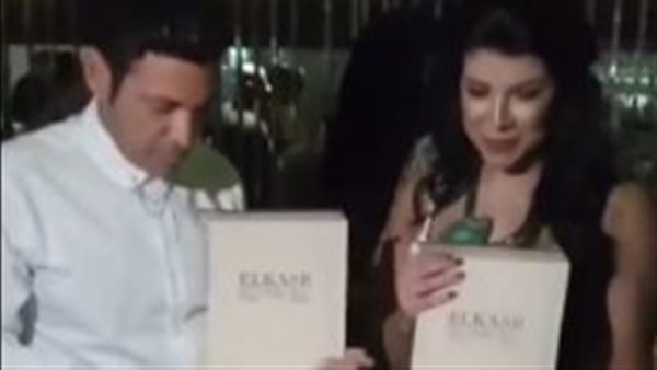 سعد الصغير وزوجته