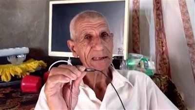 مُسن يحصل على الثانوية العامة بنسبة 60٪: حلمي كلية الحقوق