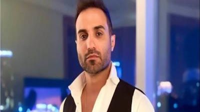 أحمد فهمي يواسي نادر حمدي بعد وفاة حماته 