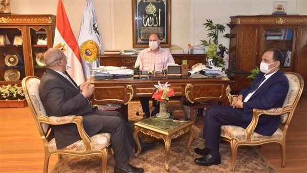 محافظ أسيوط