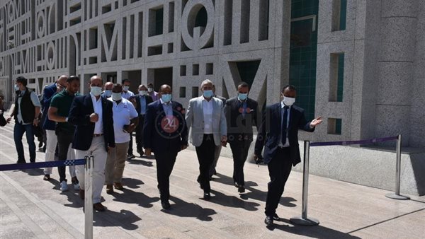 وزير التنمية المحلية