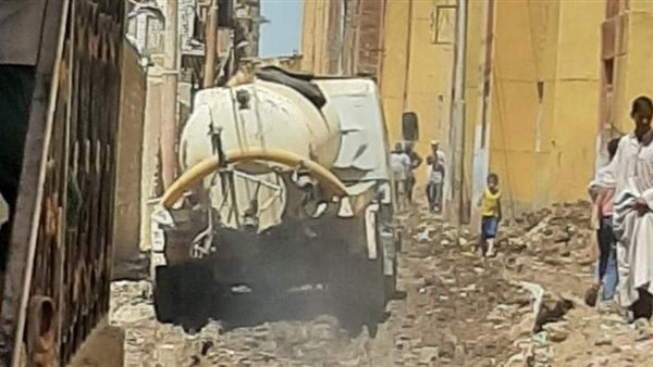 إنهاء أزمة طفح خزانات