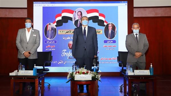 وزير القوى العاملة