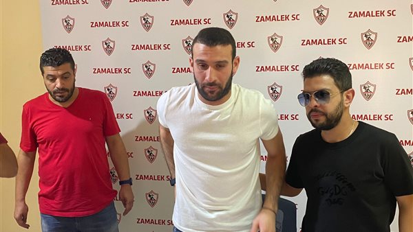 عمر كمال عبد الواحد