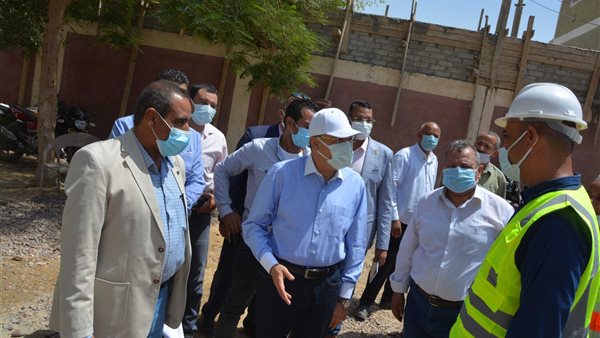 محافظ المنيا يتابع