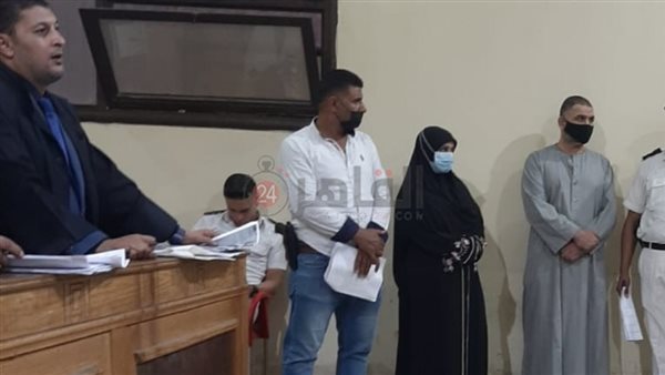 المتهمة وعشيقها أثناء