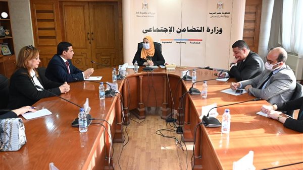 نيفين القباج وزيرة