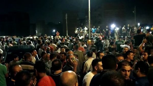 احتفالات أهالي المحلة