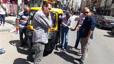 تنفيذًا لقرار محافظ الإسكندرية.. ضبط 11 توكتوك لمخالفة خط السير بحي أول المنتزه 