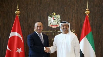 وزيرا خارجية الإمارات وتركيا يبحثان هاتفيًا العلاقات الثنائية 