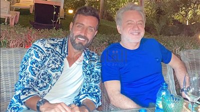 أول ظهور لـ سعد رمضان في سهرة عشاء مع مروان خوري بعد تعافيه من كورونا 