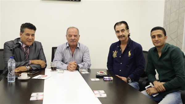 الكاتب الصحفي فؤاد