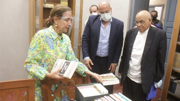 سفير كولومبيا تهدي