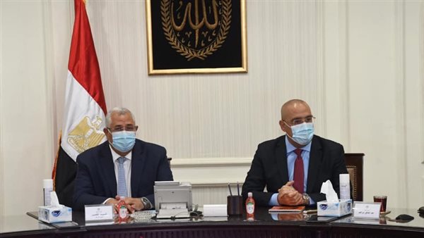 وزيرا الإسكان والزراعة