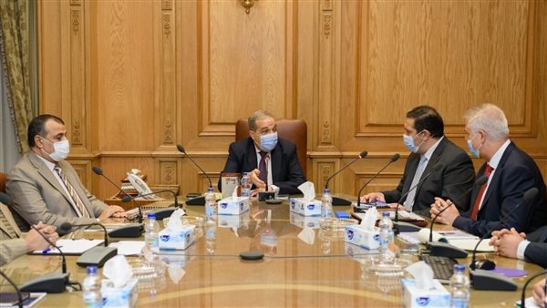 وزير الإنتاج الحربي