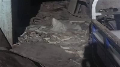 انهيار عقار بمصر القديمة.. وانتشال 4 مصابين من تحت الأنقاض