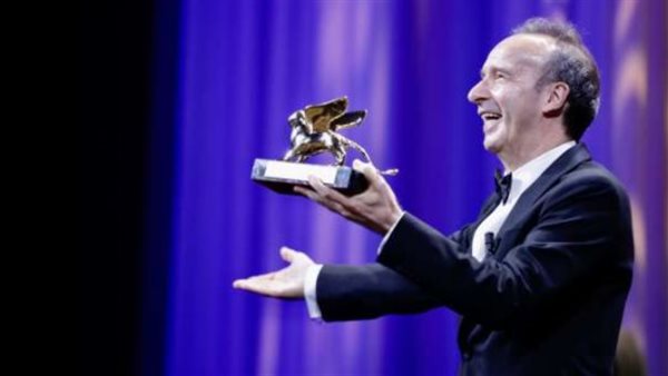 روبيرتو بينيني