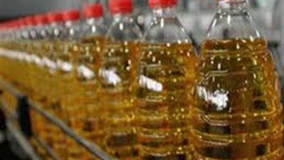  بين ترطيب الشعر ومنع سقوطه.. فوائد زيت الطعام للشعر