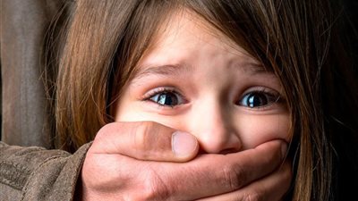 تتبعها أثناء شرائها طلبات المنزل.. التحريات الأولية تكشف تفاصيل خطف طفلة بالجيزة