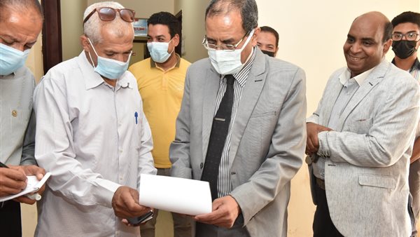 متابعة رئيس جامعة