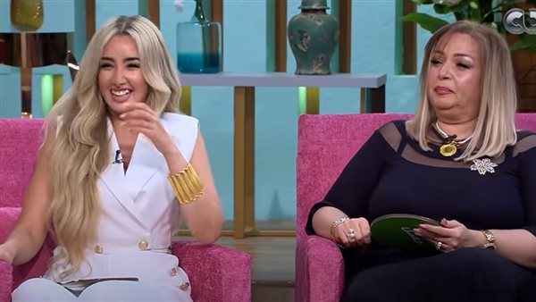 هنا الزاهد ووالدتها