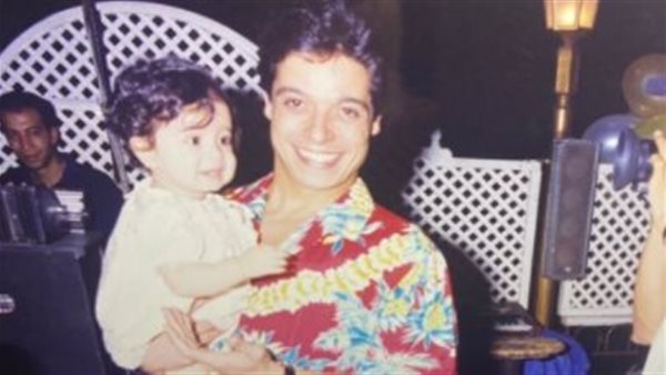 مريم عامر منيب ووالدها