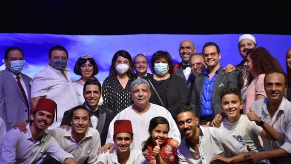  العرض الغنائى الاستعراضى