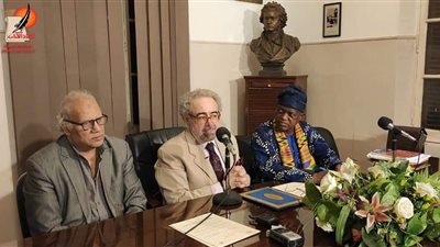 علاء عبد الهادي: توقيع اتفاقية تعاون مع اتحاد الكتاب الإفريقي| صور