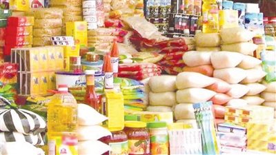 ضبط متعهد تمويني استولى على كميات من السلع لـ بيعها في السوق السوداء بسوهاج