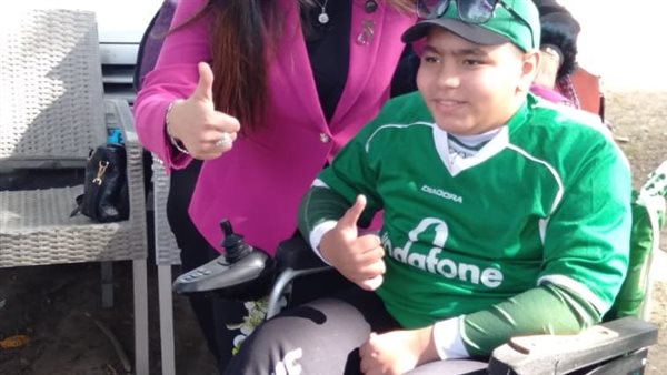 الابن مريض الضمور