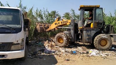 رفع 2356 طن مخلفات وحملات نظافة مكثفة بالمراكز والمدن بكفر الشيخ