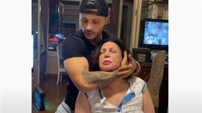 نجوى فؤاد عن تجربتها مع سمكري البني آدمين: شعرت بوجع في رقبتي ومشيته