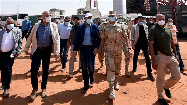 وزير الاسكان يتفقدالعاصمة