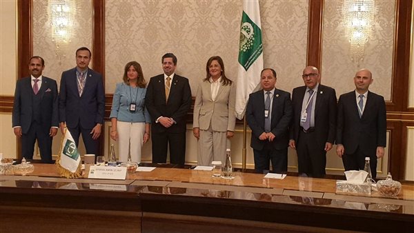 وزير المالية خلال