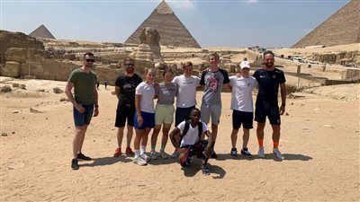 منطقة أهرامات الجيزة تستقبل وفدًا من حكام ولاعبي دول مشاركة في بطولة العالم لـ دراجات المضمار | صور