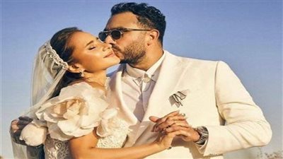 الهزار قلب جد.. كيف كان اللقاء الأول بين نيللي كريم وهشام عاشور؟