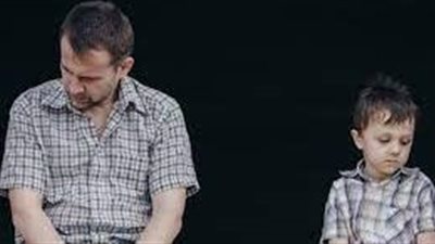 هل يجوز للأبناء قطع علاقتهم بالأب بعد زواجه للمرة الثانية؟.. إمام بالأوقاف يجيب