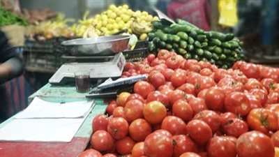 الطماطم بـ 10 جنيهات│ ارتفاع أسعار الخضروات.. وتاجر: هتزيد تاني