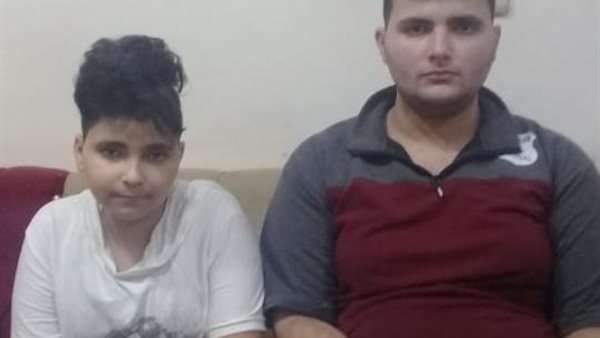 محمود وعصام