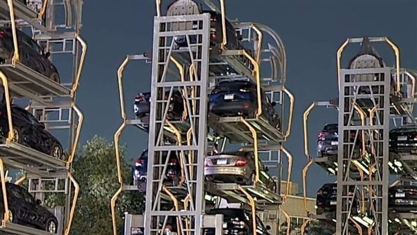 أبراج موقف السيارات